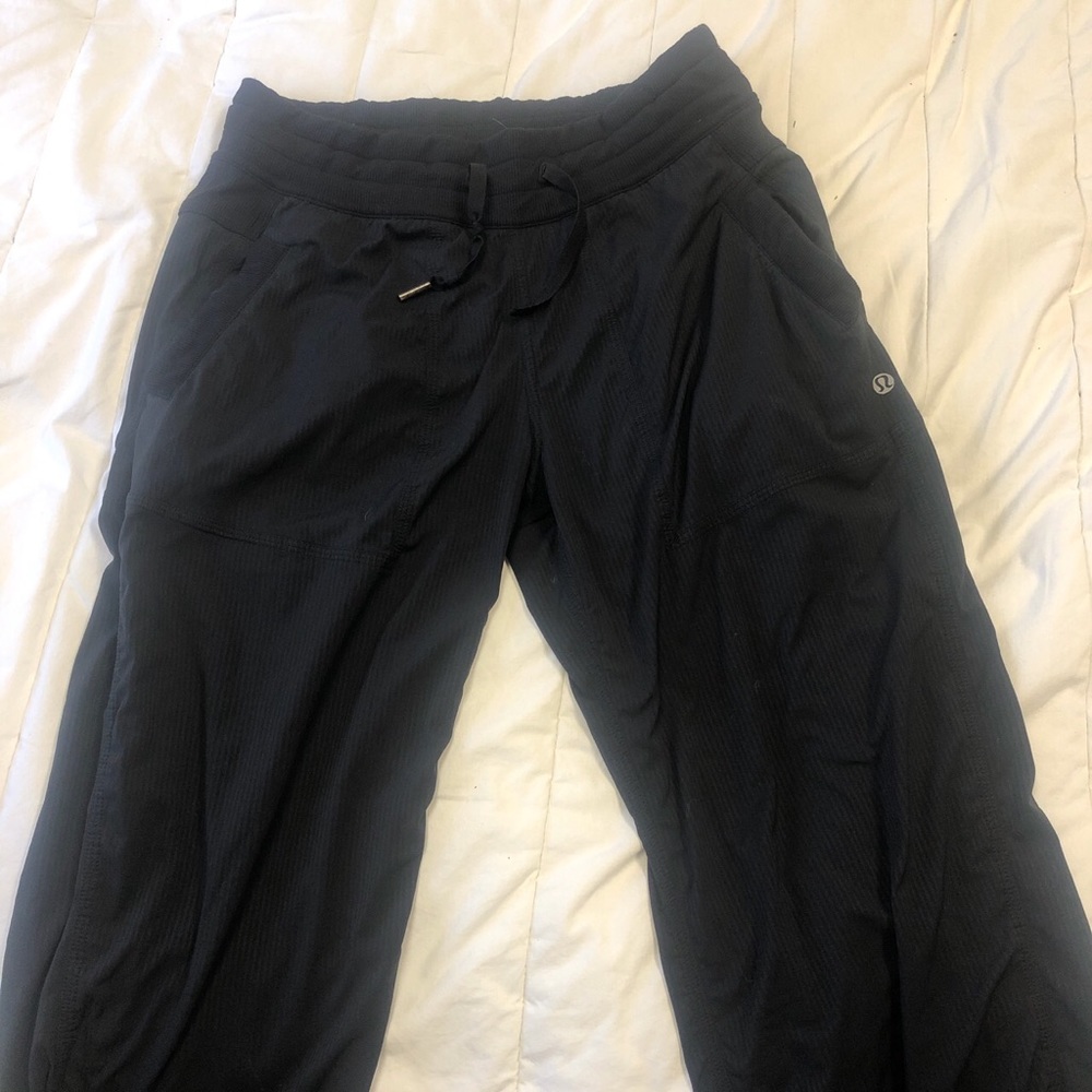 LULULEMON DANCE PANTS!!
